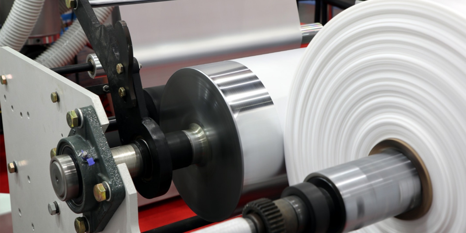 Hot or Cold Lamination [Which Method to Choose?]