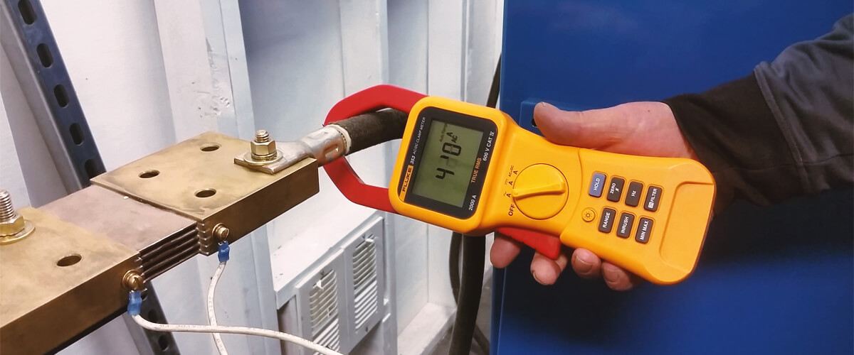 What Is a Clamp Meter And How To Use It?